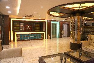 Varanasi India Agoda.com hotel buy discount code