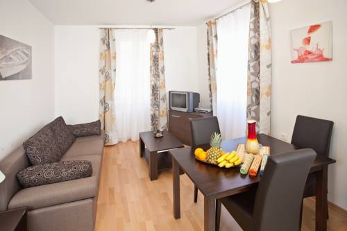 Split Croatia Booking.com hotel buy discount code